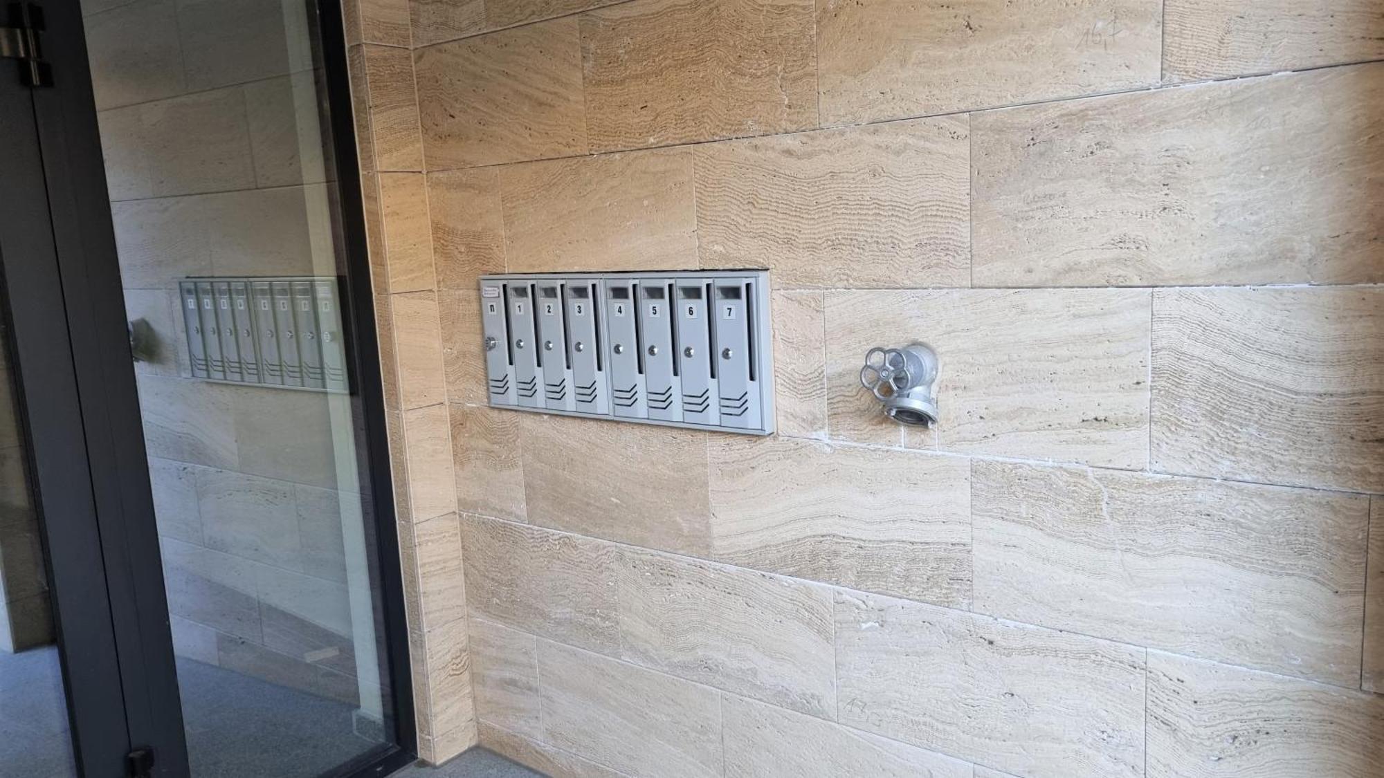 Luxury Quiet Apartment In The City Center Plovdiv Buitenkant foto